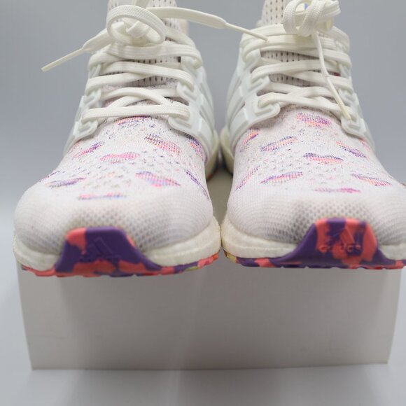 Adidas Ultra Boost Valentine Heart Pinks & Purples White Womens 7.5 - Picture 3 of 8